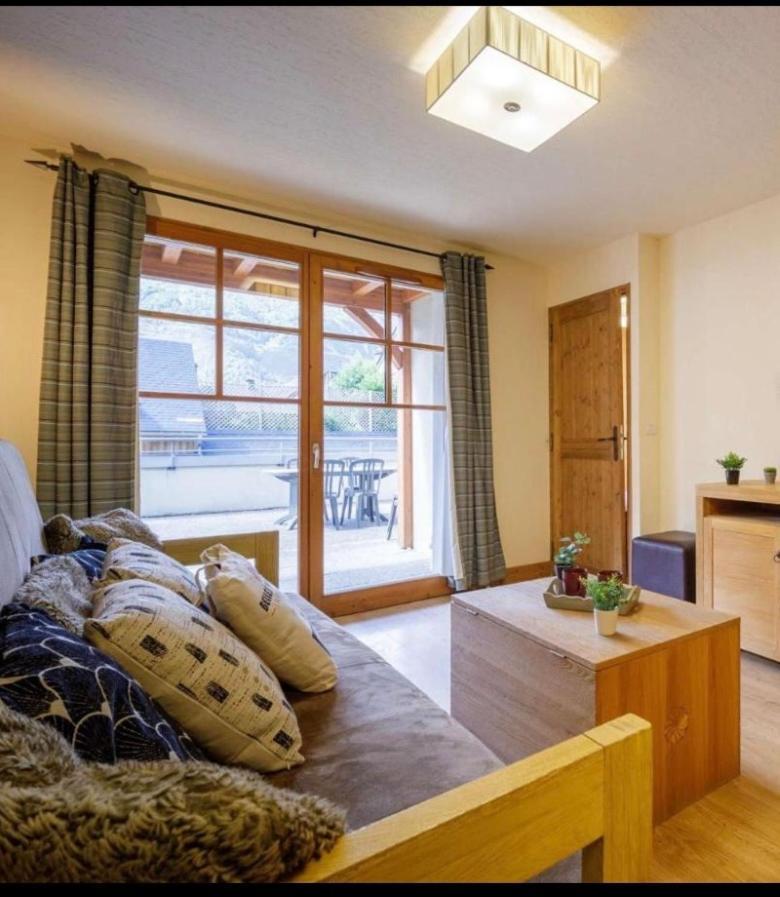 Appartements Avec Piscine Interieure Sauna Parking Etage 1 Au Centre Du Village Dans Residence Cami Real Saint-Lary-Soulan Zewnętrze zdjęcie