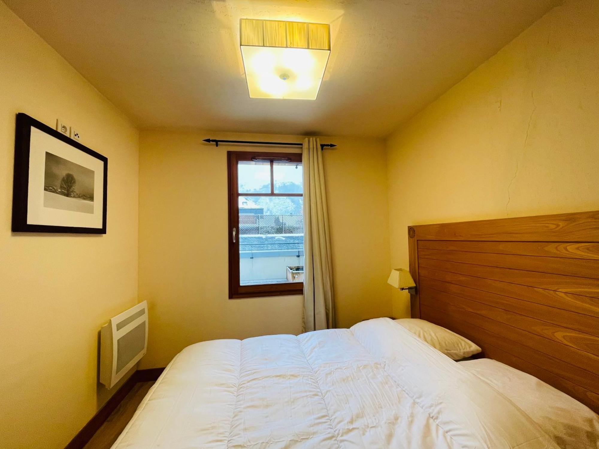 Appartements Avec Piscine Interieure Sauna Parking Etage 1 Au Centre Du Village Dans Residence Cami Real Saint-Lary-Soulan Zewnętrze zdjęcie