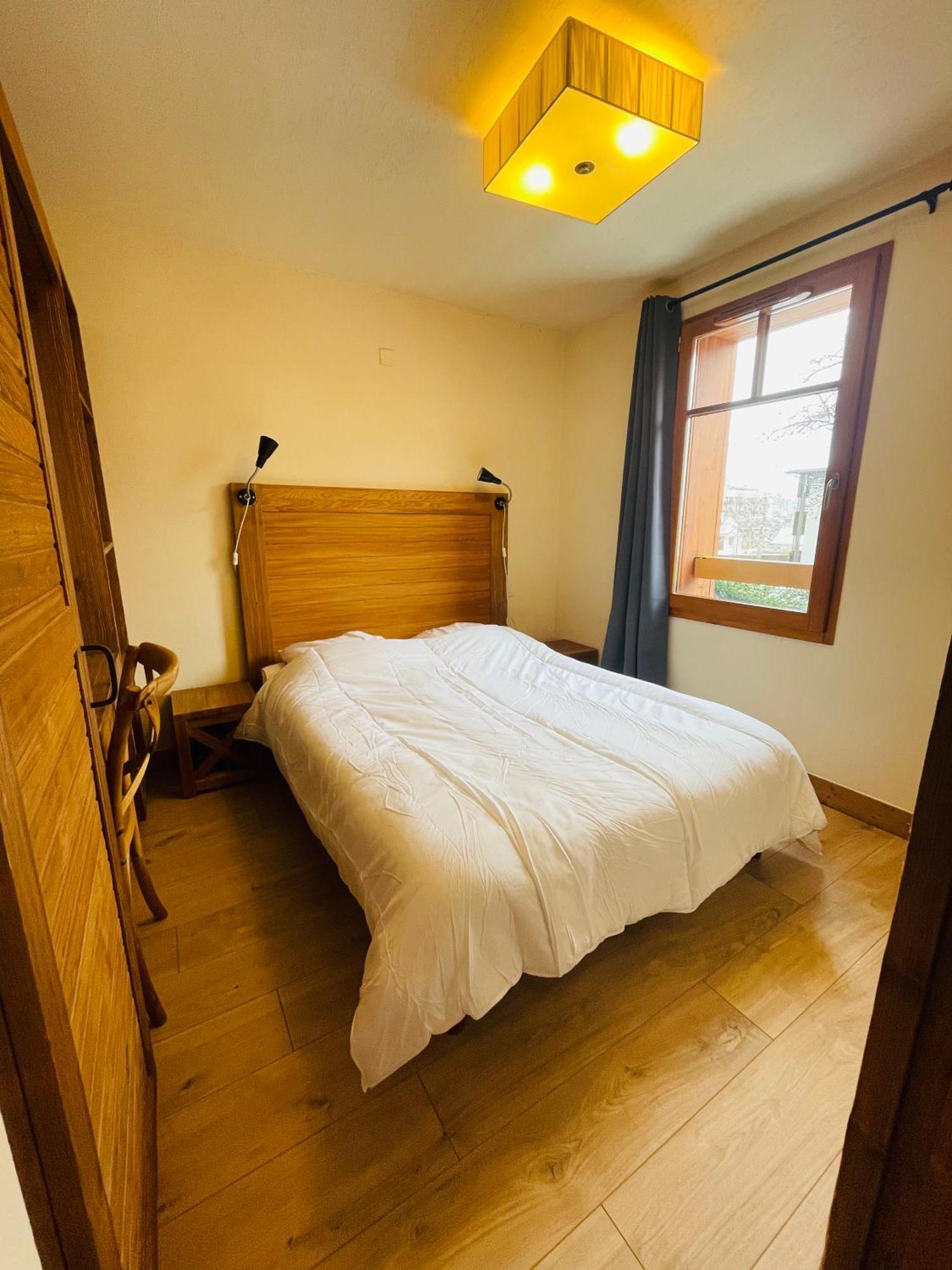 Appartements Avec Piscine Interieure Sauna Parking Etage 1 Au Centre Du Village Dans Residence Cami Real Saint-Lary-Soulan Zewnętrze zdjęcie