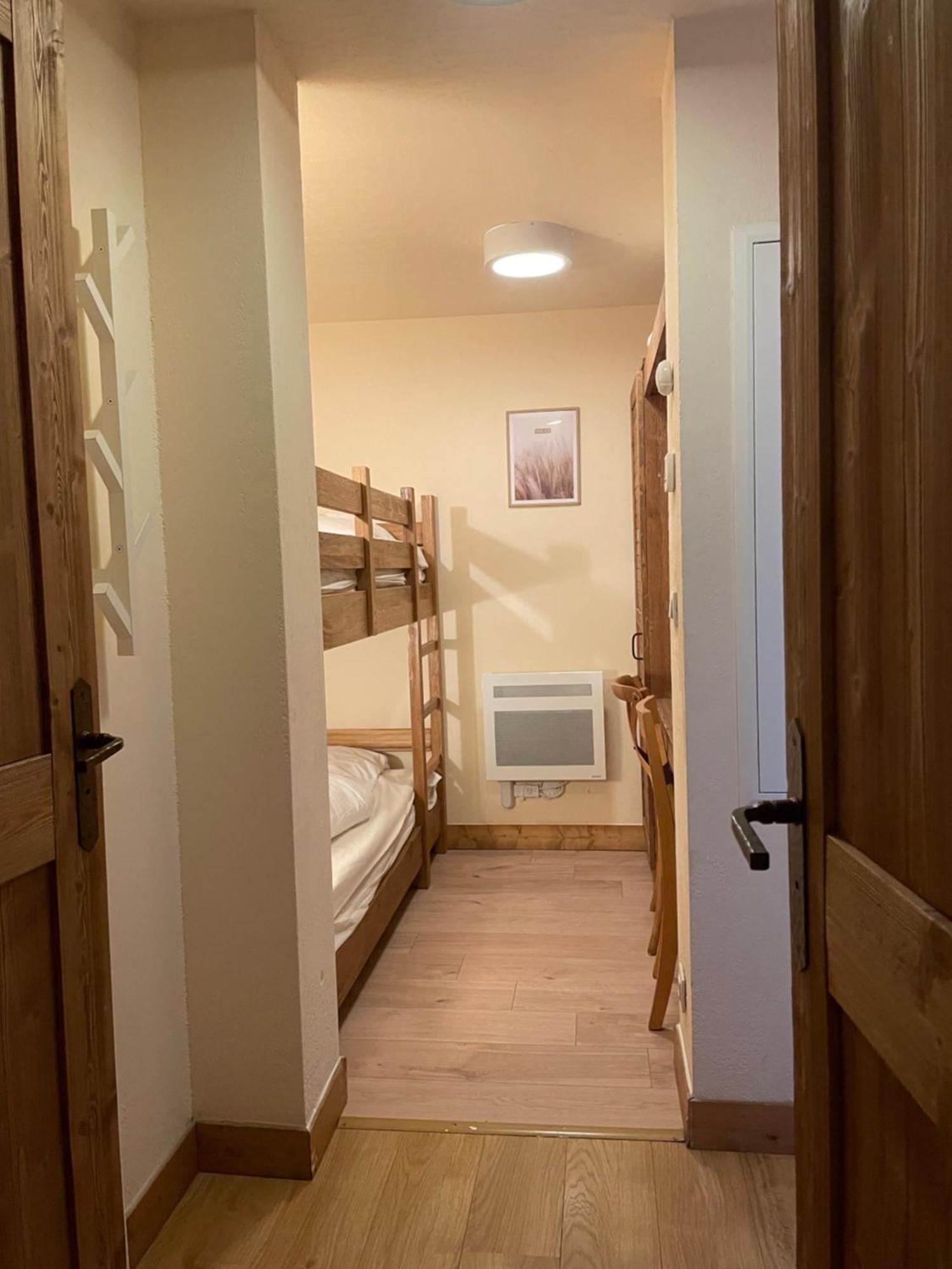 Appartements Avec Piscine Interieure Sauna Parking Etage 1 Au Centre Du Village Dans Residence Cami Real Saint-Lary-Soulan Zewnętrze zdjęcie